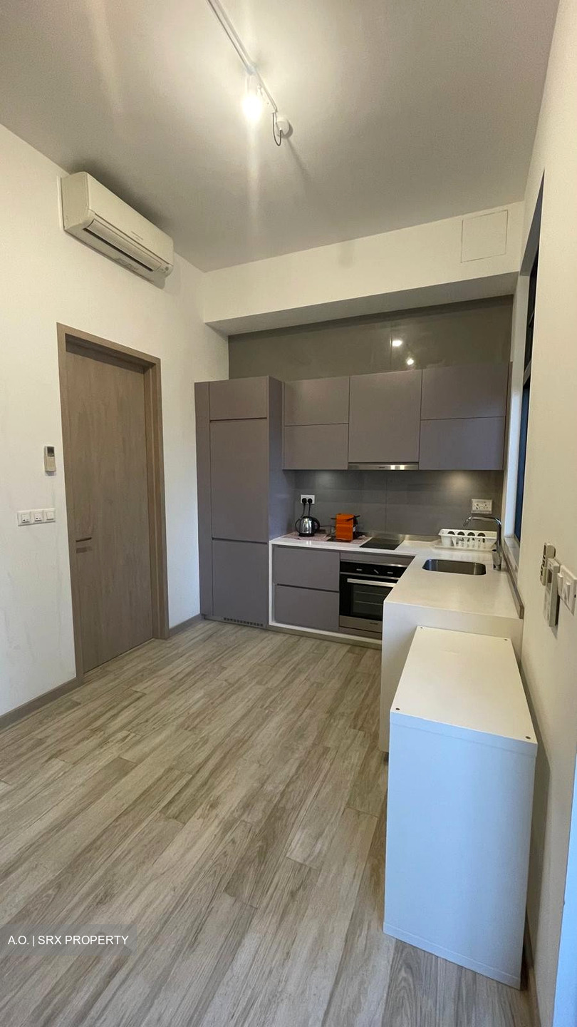 J Gateway (D22), Condominium #618848401